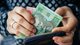 Украинцы в Польше смогут ежемесячно получать 7000 гривен: что для этого нужно
