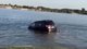 Не рассчитали: в Украине отдыхающие случайно утопили в озере кроссовер Hyundai (видео)