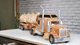 Умелец создал масштабную копию грузовика Kenworth из дерева (видео)