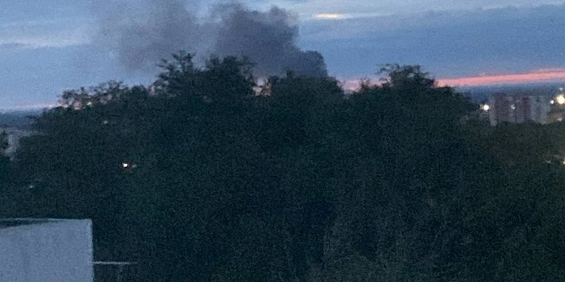У Самарі пролунали сильні вибухи: ракети "Фламінго" уразили важливий об'єкт — осінтери (відео)