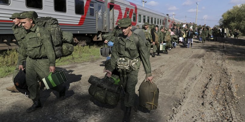 Сотні тисяч росіян: Зеленський озвучив плани Путіна по мобілізації в РФ і назвав терміни