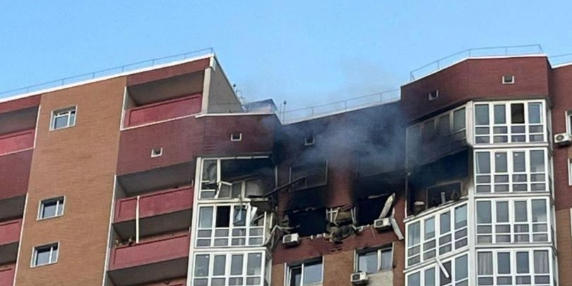 Обстріл Києва: РФ вдарила по 25-поверховому будинку, перекриті мости через Дніпро (оновлено)