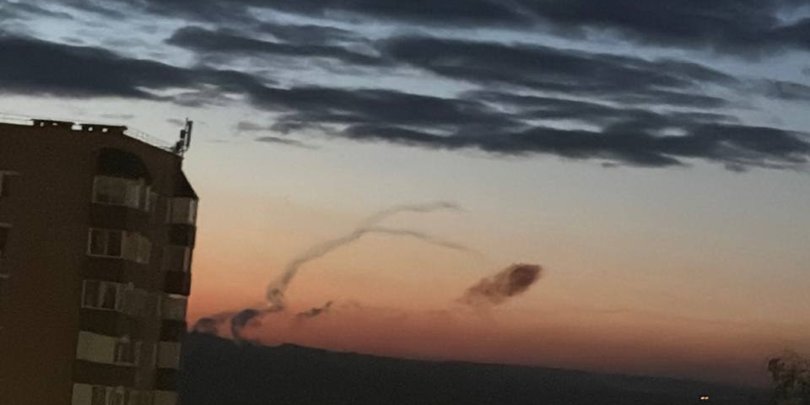 Дрони атакують Нижньокамськ: під атакою може перебувати місцевий НПЗ (відео)