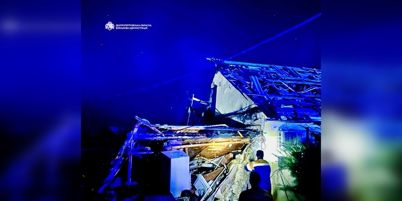 Росіяни уночі атакували Україну реактивними БпЛА: у Дніпрі, Миколаєві та Харкові зруйновані будинки і склади
