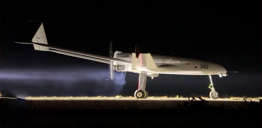 Дрон-камикадзе "Лютый"