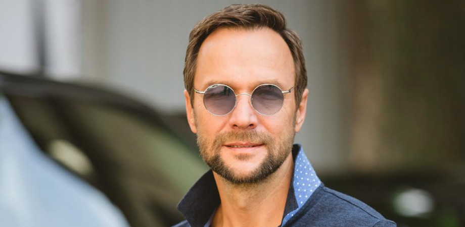 Виталий Антонов