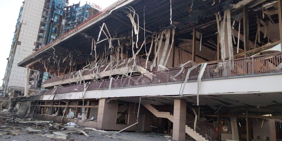Вибухи в Одесі, влучання в Одесі, дрони та ракети маневрували, обстріли Одеси