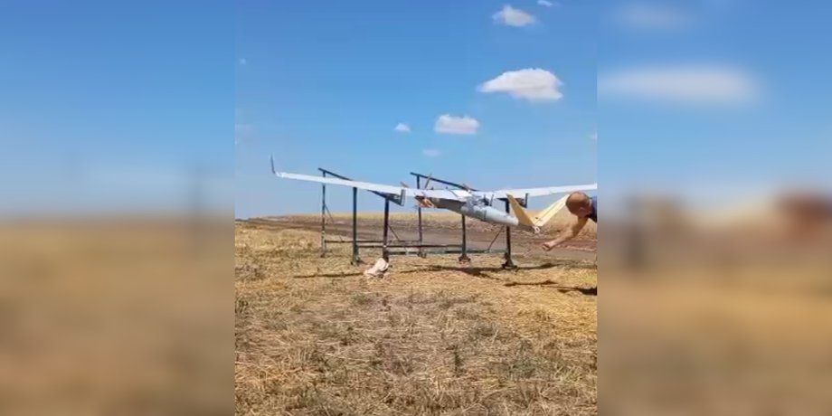 Літак-носій Архангел перед запуском