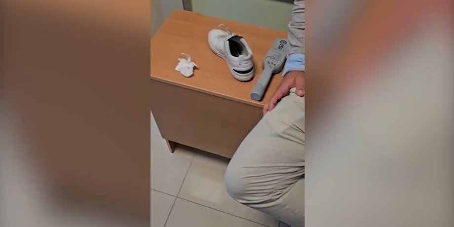 Взуття лікаря