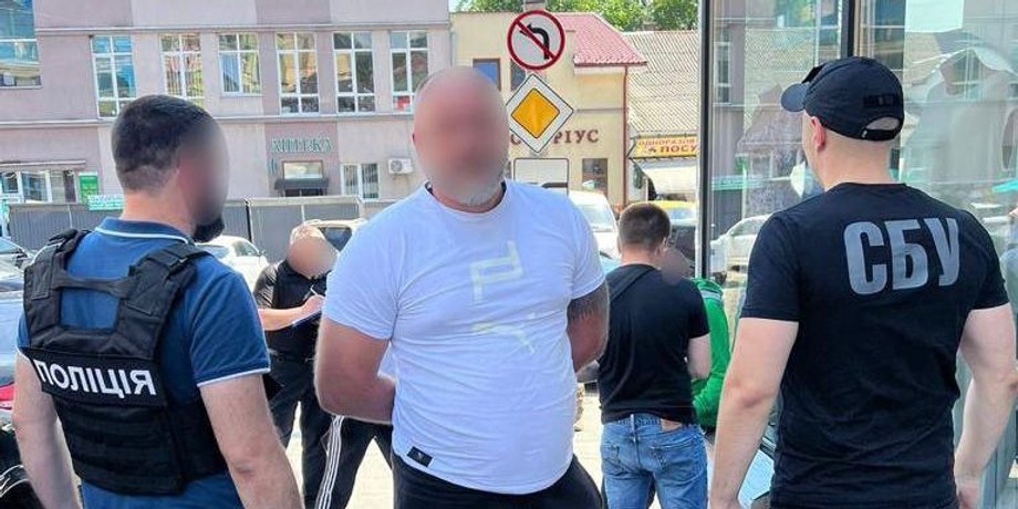 Нацполиция, уклонисты, незаконный выезд, война