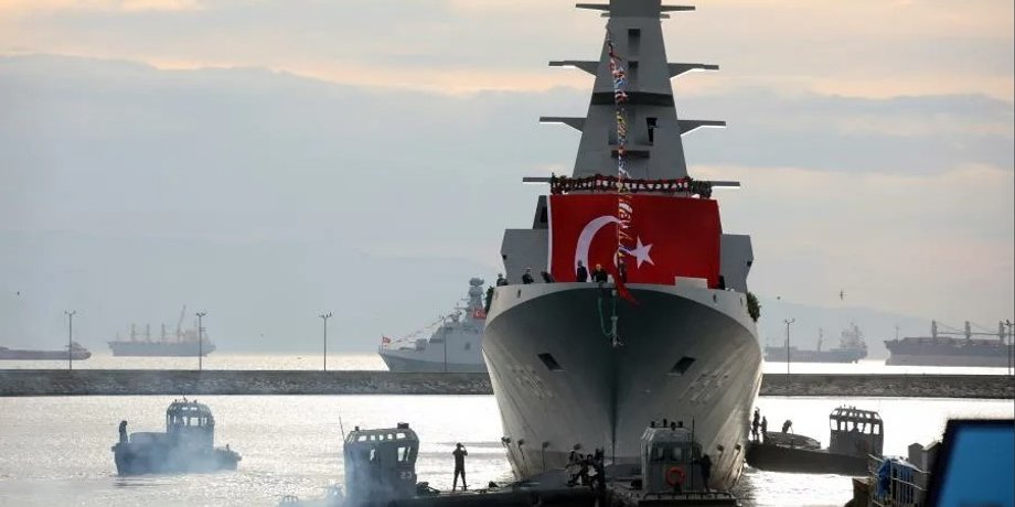 Фрегат TCG Istanbul ВМС Турции