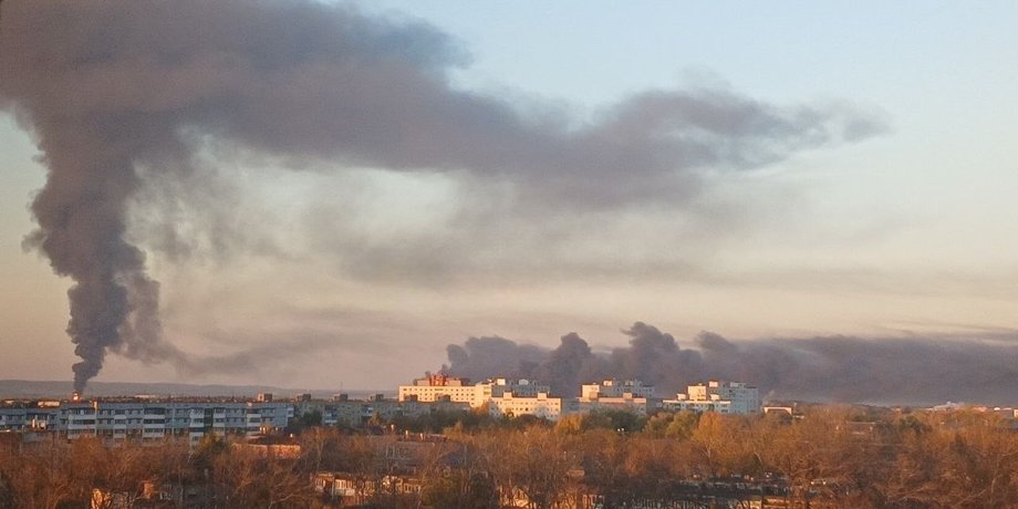 пожар на НПЗ в Перми после атаки дронов 25 сентября