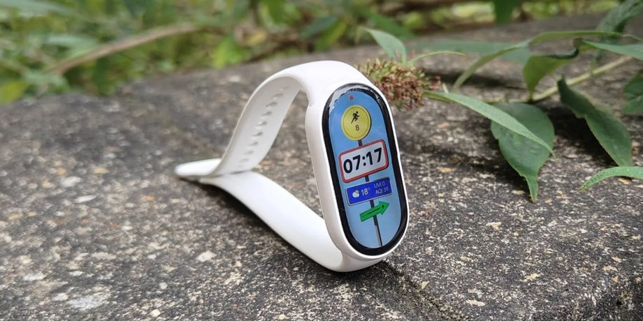 Фітнес-трекер Xiaomi Smart Band 10