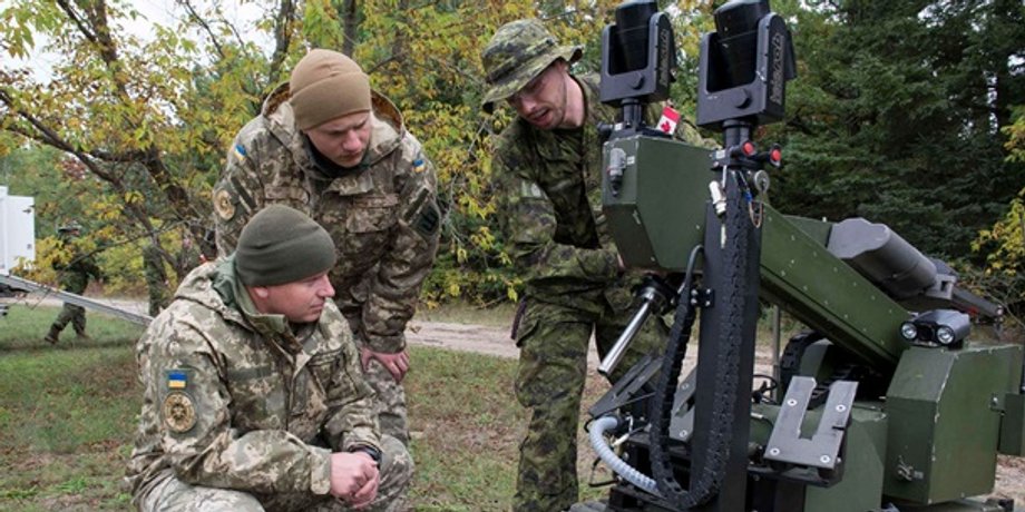 Канадские инструкторы, российская агрессия, перемещение канадских военных