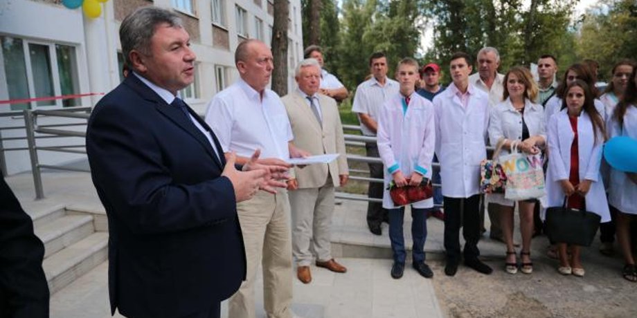 В Рубежном открылся эвакуированный из Луганска медуниверситет / Фото: loga.gov.ua