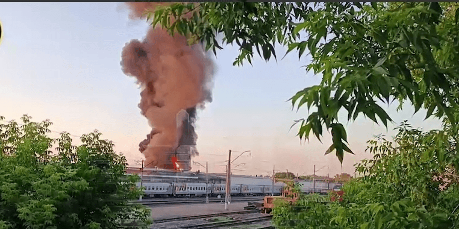 уфа пожар, дым, пожар, железная дорога, пожар на железной дороге