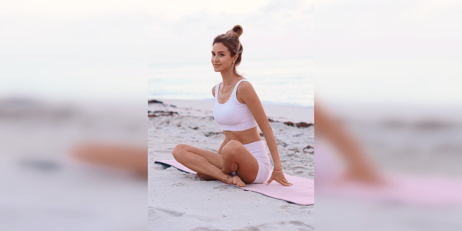 Основательница Love Is Yoga Club Юлия Чух