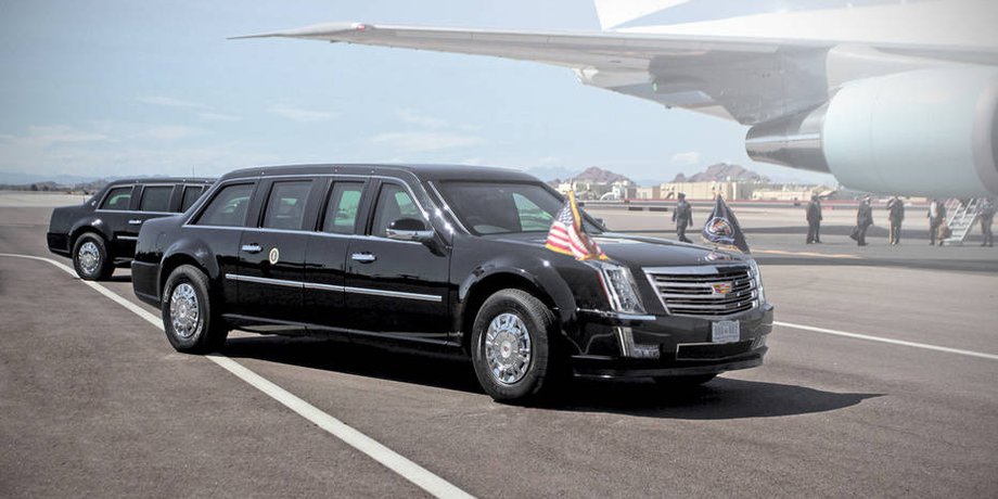 Лимузины президента США / Фото: autoweek.com