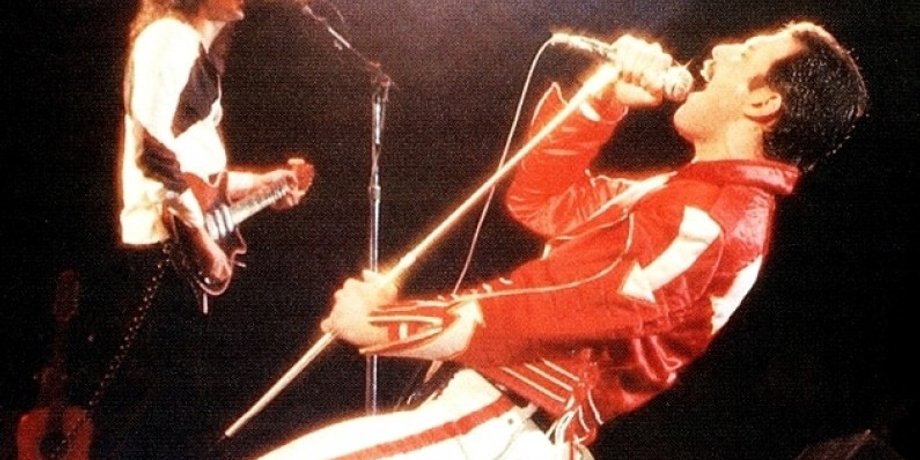 Скриншот видео  Queen - Fat Bottomed Girls