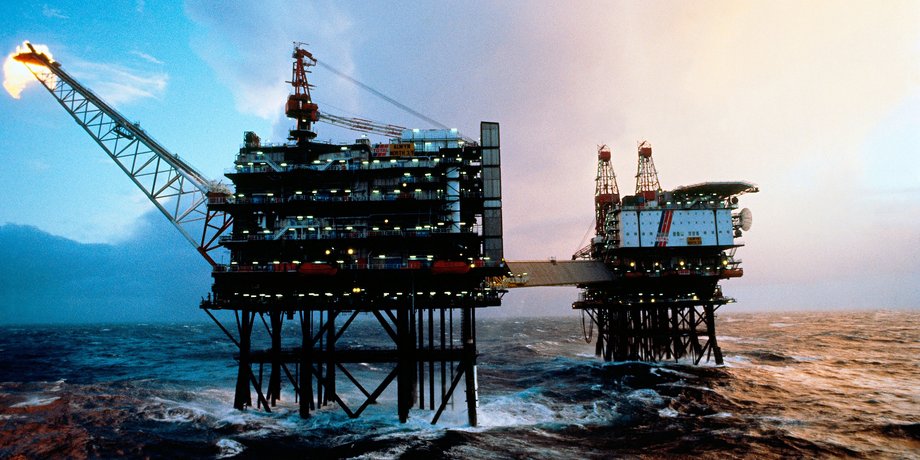 Одна из платформ Brent в Северном море / Фото: theguardian.com