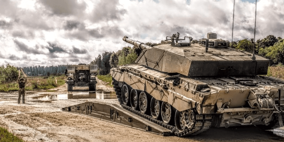 Танки Challenger 2