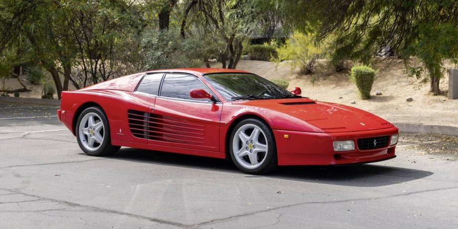 суперкар Ferrari Testarossa