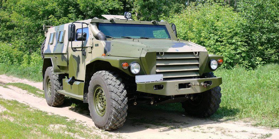 Российская бронемашина Волк