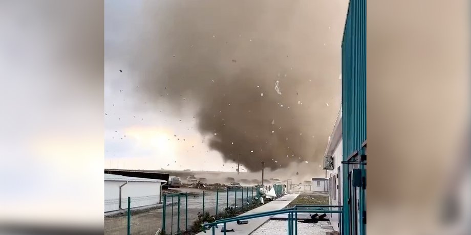 Смерч у Криму, смерч крим, крим смерч, новоозерне смерч