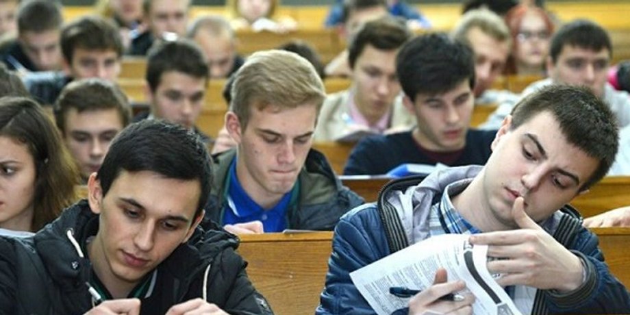 Минобразования проверяет вузы не предмет наличия тех, кто скрывается от мобилизации