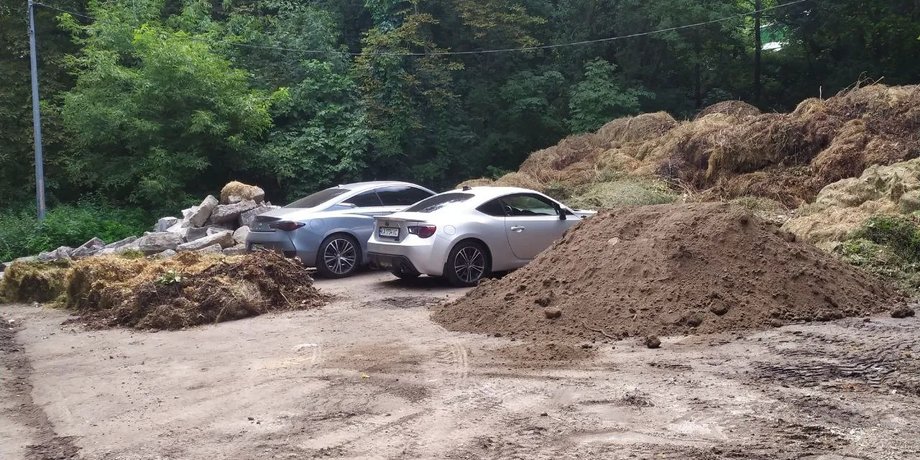 неправильная парковка, парковка в Киеве, герои парковки
