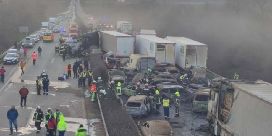 новини світу, новини угорщини, масштабна ДТП