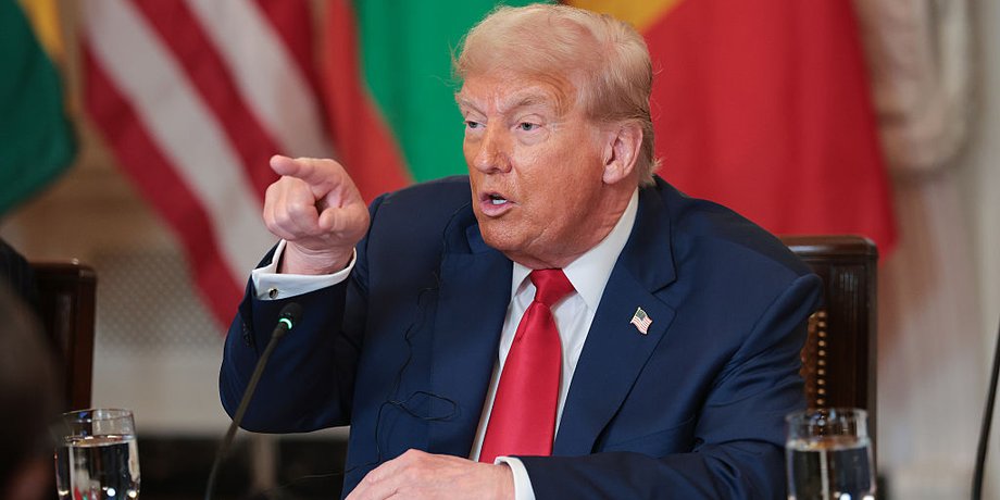 заява Трампа, заява з приводу Росії, військове втручання США, США та Росія, Трамп та Путін