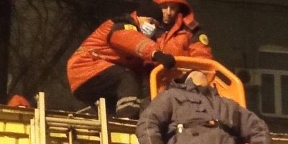 рятувальники, Київ, столиця, перелом, носилки