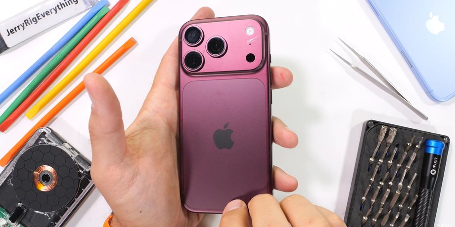 iPhone 18 Pro смартфон