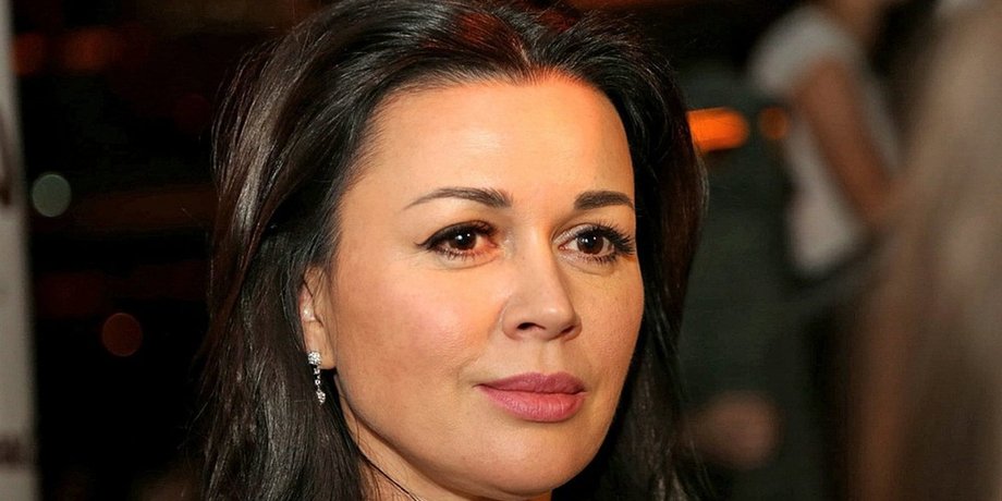 Анастасия Заворотнюк