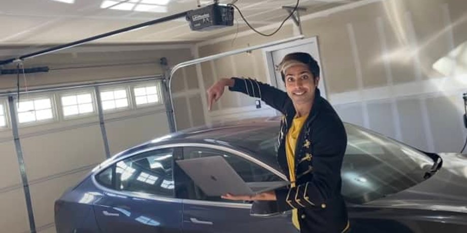 Tesla, елеткрокар, Сірадж Раваль