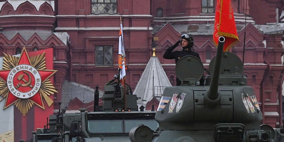 Військова техніка на параді в Москві 9 травня