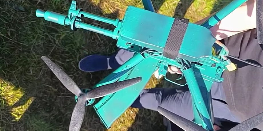 FPV-дрон "ИП Арбалет" с автоматом на "Дроннице-2025"