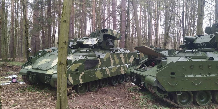 БМП Bradley в Украине, БМП Bradley, Bradley, машины Bradley, Bradley, Bradley в пикселе