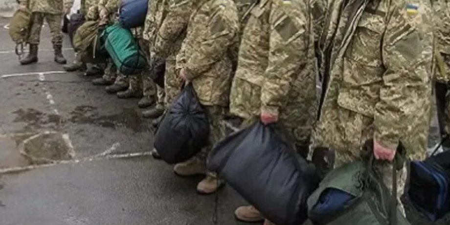 Військових 60+ можуть знову покликати на службу
