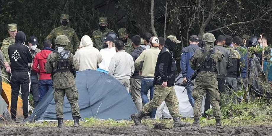 мигранты, граница польша