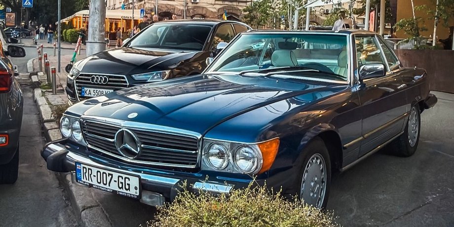 Mercedes SL R107