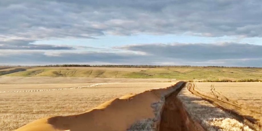 окоп, мега окоп, запорізька область, війна в Україні, російський окоп, рекорд, траншея