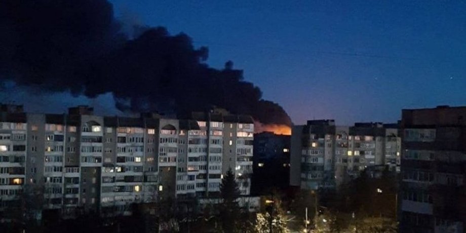 Луцк, Луцк взрыв, взрыв в Луцке авиаудар, война в украине