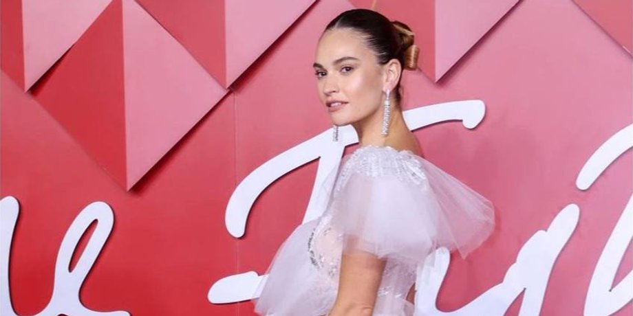 Лілі Джеймс стиль, Лілі Джеймс актриса, Лілі Джеймс фільми, Лілі Джеймс особисте життя, Памела Андерсон