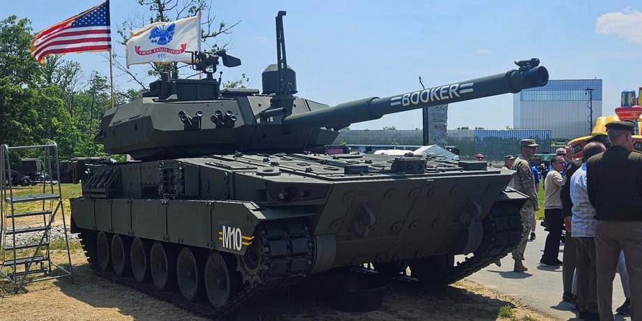 американская база M10 Booker