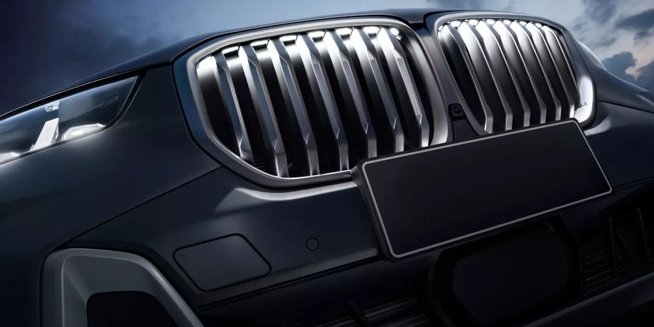 кросовер BMW