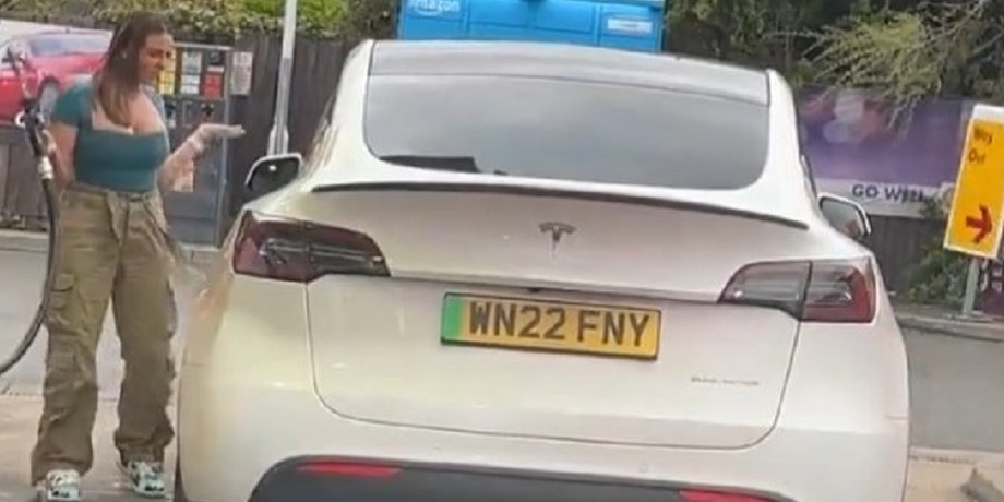 Tesla, Tesla Model Y, Бензин, Авто, Автомобили, Электрокар, Электромобили, Видео, Курьезы, Британия, АЗС