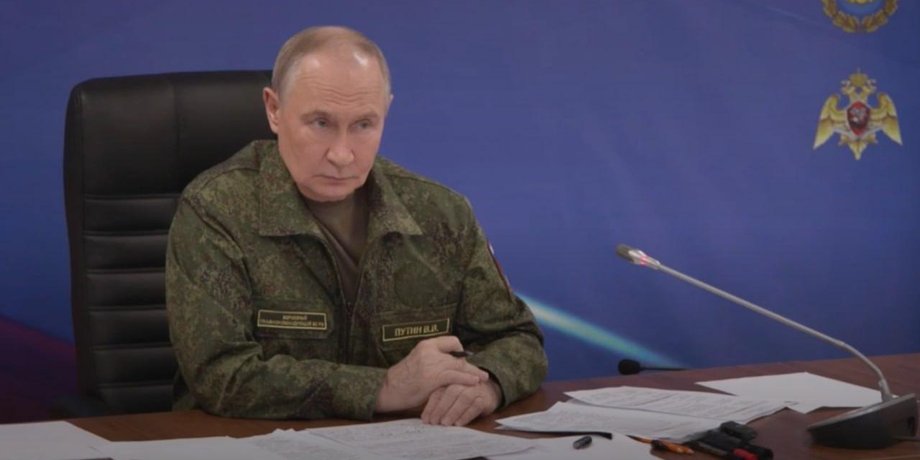 Володимир Путін бреше про війну в Україні