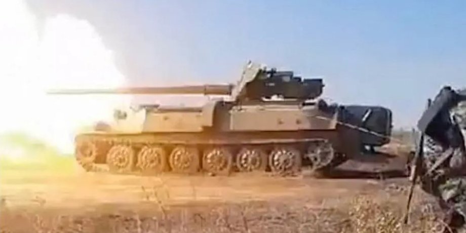 МТ-ЛБ з гарматою МТ-12